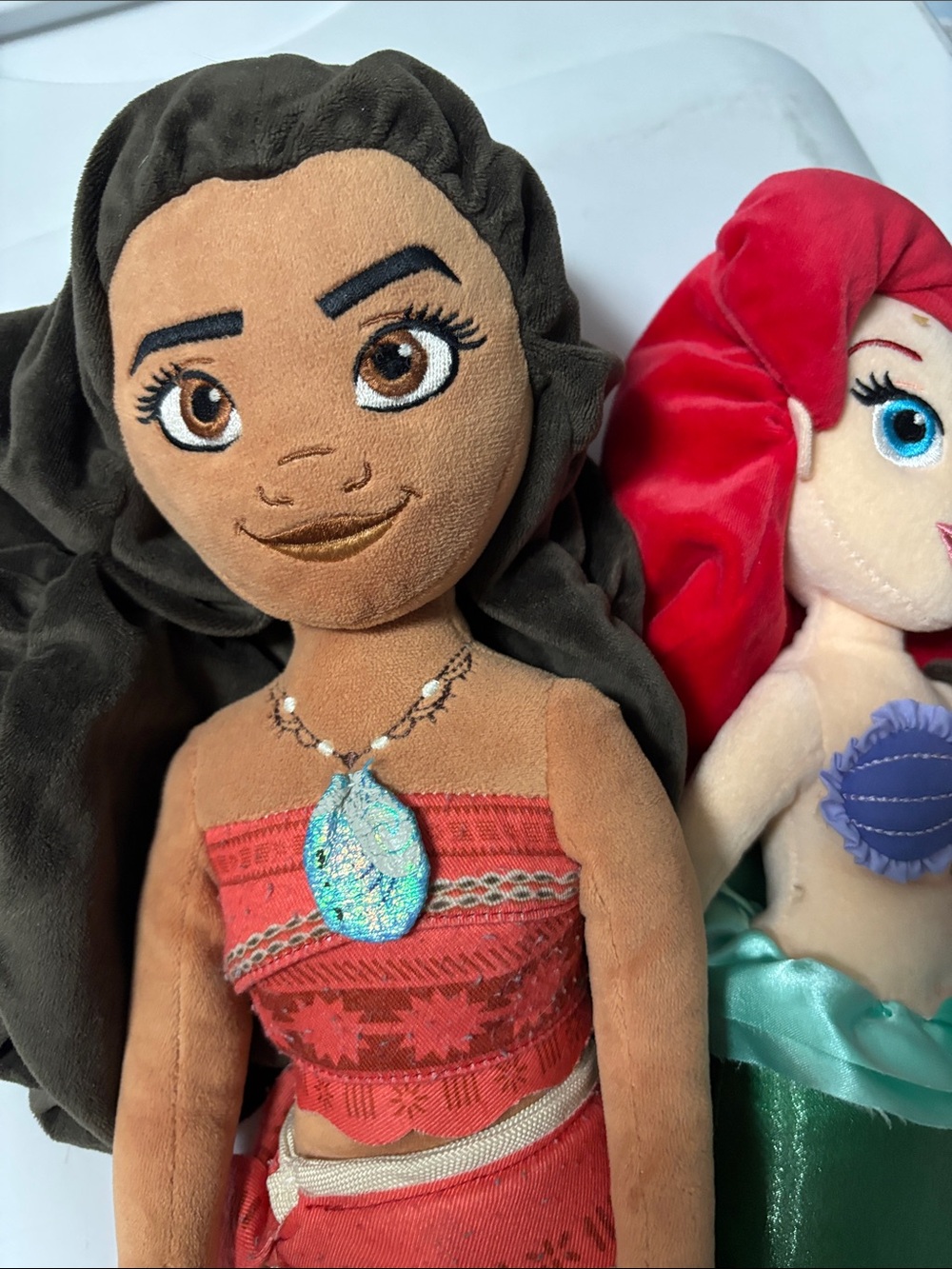 Bundle Disney Princess Plush Dolls- Ariel, Moana and Elena - Picture 8 of 15